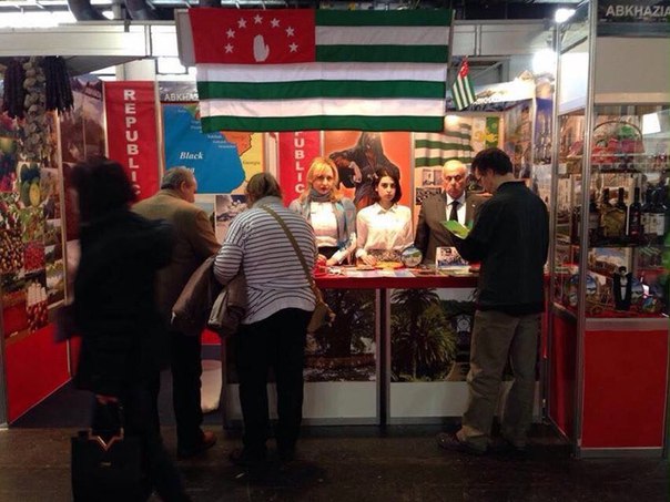 استمرار أيام معرض  "Travel Exhibition" في بودابست .
