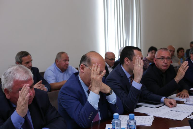 Постановление «О внесении изменений в некоторые акты Кабинета Министров Республики Абхазия по вопросам, связанным с таможенными пошлинами на табак и промышленные заменители табака»