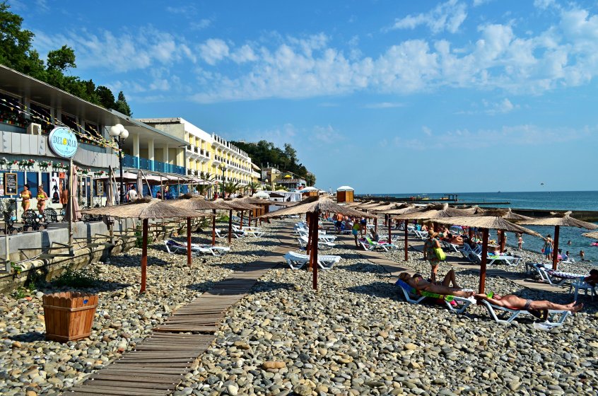 Курорты Юга России снижают цены на летний отдых